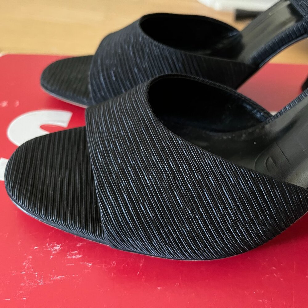 STAUD SOLANGE Black Textured Open Toe Ankle Strap Heels Size 37, NIB - Picture 4 of 9
